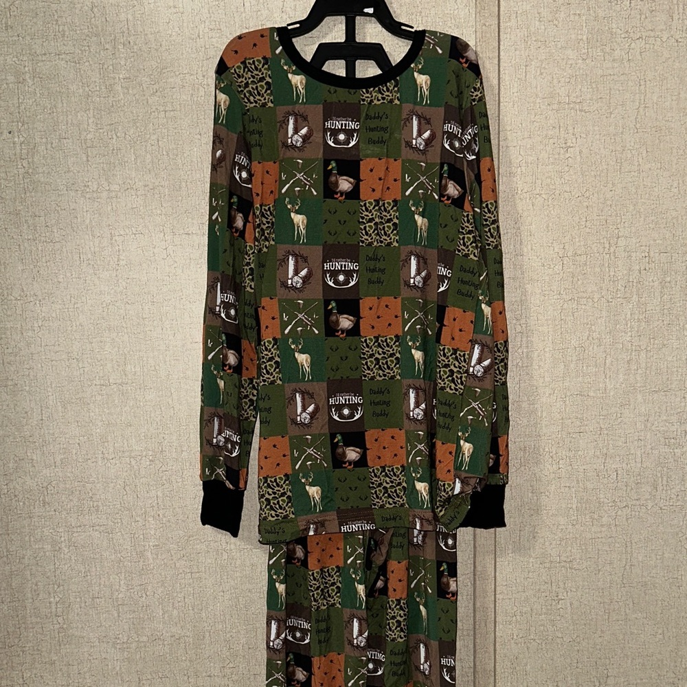 Hunting Themed Kids Pajama Set Size 7 Bamboo